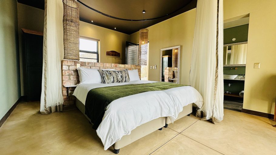 Bedroom, Lodge Damaraland, Khorixas