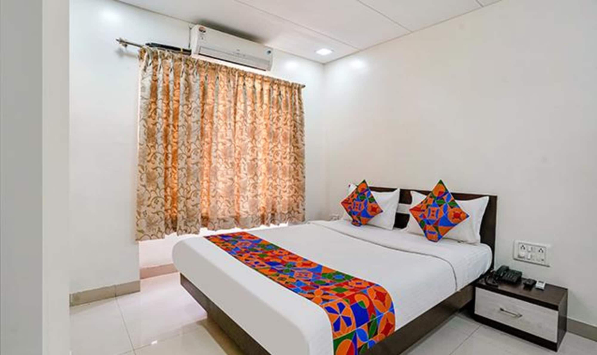 Bedroom 1, Fabexpress Jasmin Rooms, Pune
