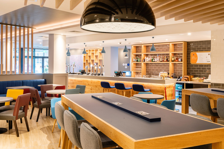 Food & Drinks 5, Holiday Inn Express DERRY - LONDONDERRY by IHG, Derry and Strabane