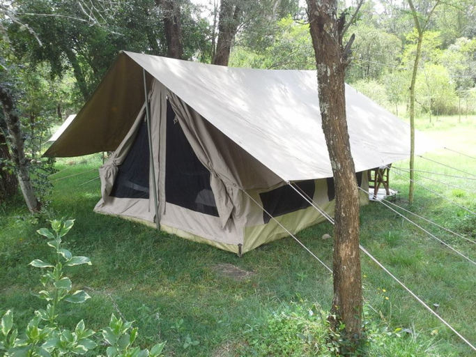 Others 3, Leisure Gardens, Kieni