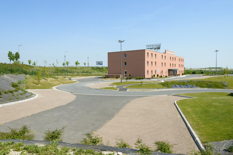 Exterior & Views 2, Brit Hotel Reims Croix Blandin, Marne
