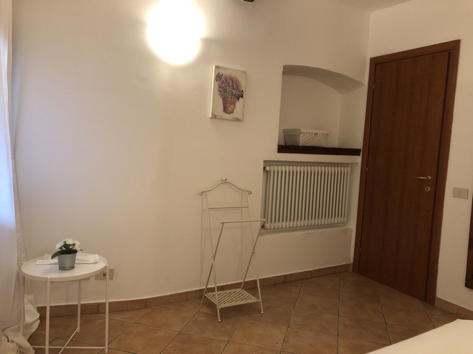 Others 5, Verrazzano, Florence