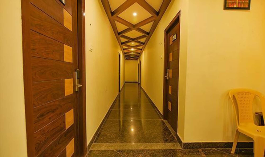 Others 5, Fabhotel Saravana Executive, Kancheepuram