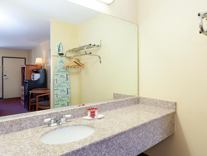 Bathroom 4, Americas Best Value Inn & Suites Bakersfield Central, Kern