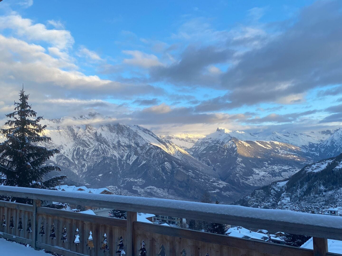 Others 5, Chalet Sapin Argenté, Martigny