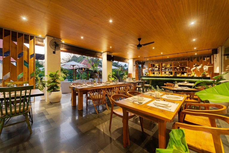 Food & Drinks 4, Adepa Resort, Badung