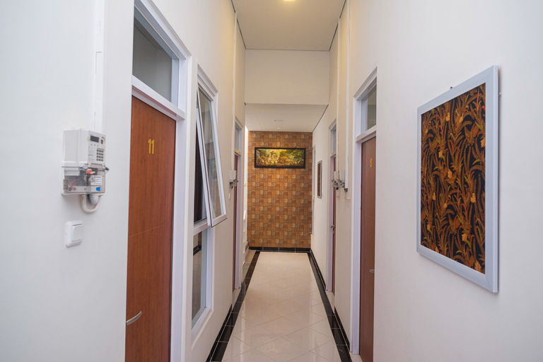 Others 4, RedDoorz Syariah @ Tlogosari Semarang, Semarang