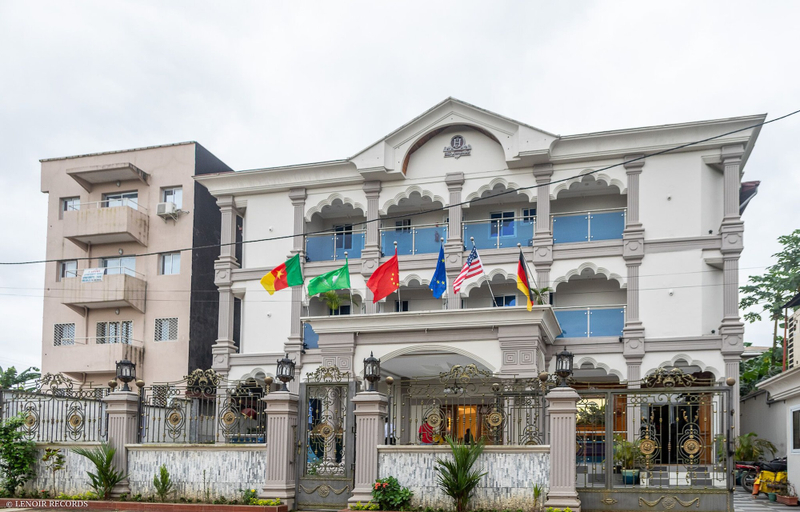 Exterior & Views, THE DREAMS HOTEL, Wouri