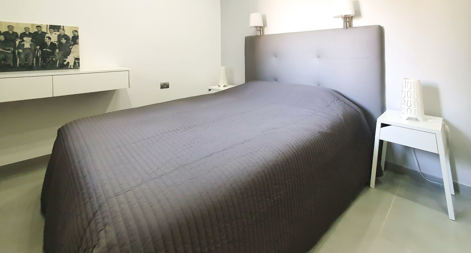 Bedroom 2, Rupin Ruby