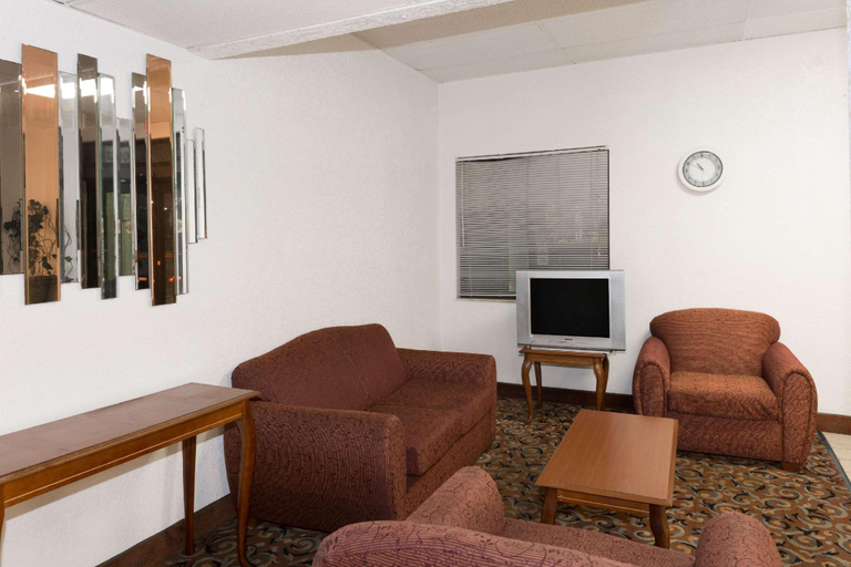 Public Area, Super 8 by Wyndham Pompano Beach, Broward