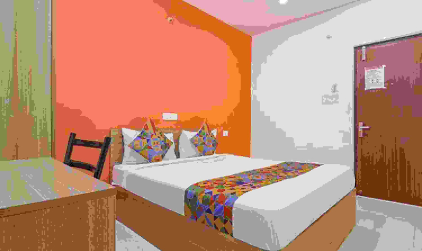 Bedroom 2, Fabexpress Star Kinghood Inn, Hyderabad