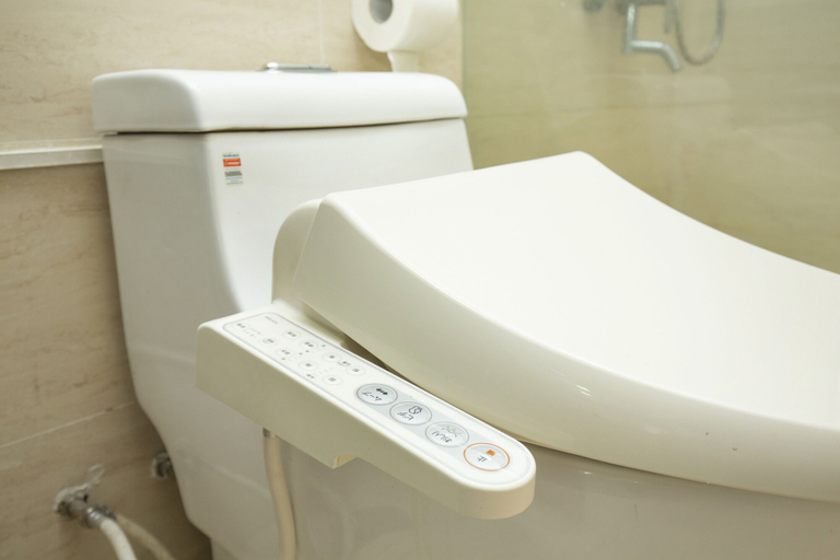 Bathroom 4, Sumitomo 12 - 535 Kim Ma, Ba Đình