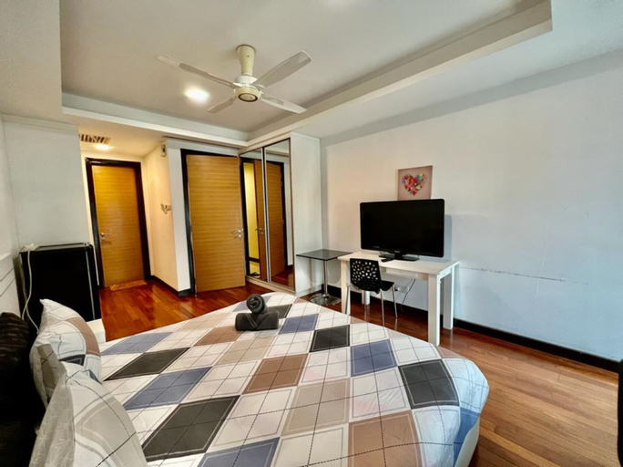 Bedroom 18