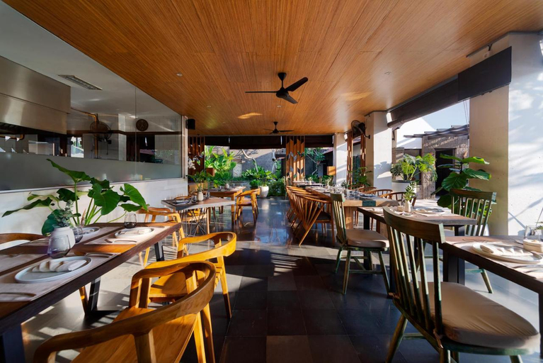 Food & Drinks 5, Adepa Resort, Badung