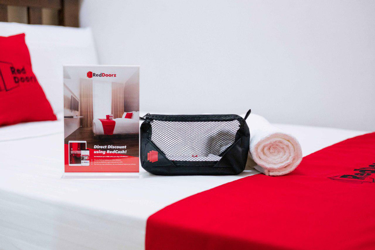 Bedroom 5, RedDoorz near Terminal Bus Purwokerto, Banyumas