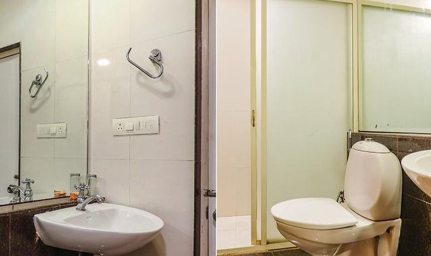 Bathroom, Fabhotel Space Styling Inn, Ranga Reddy