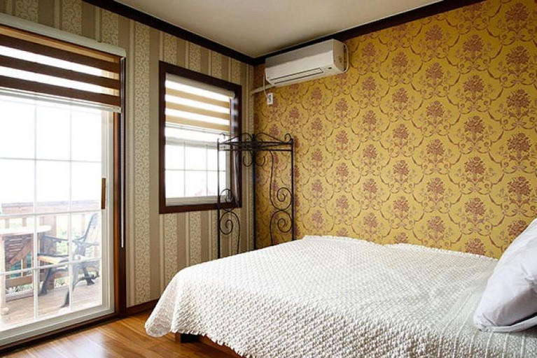 Bedroom 2, Seokmodo Stella Pension, Ganghwa
