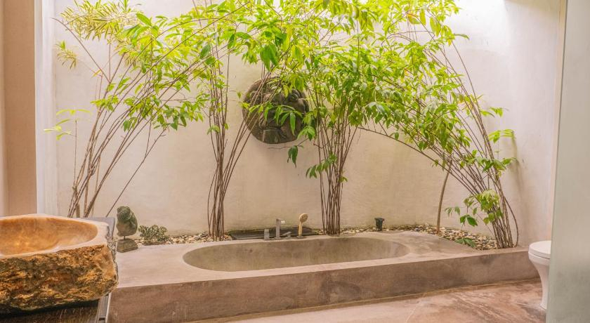 Bathroom 4, Villa Marie Clare, Badung