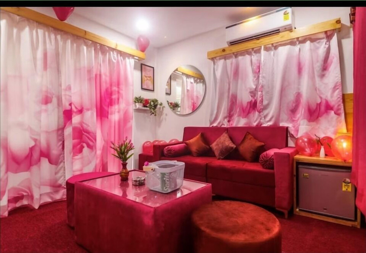 Others 4, BIG DADDY KPHB 15 PHASE KUKATPALLY, Hyderabad
