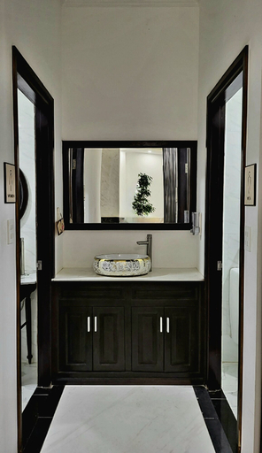 Bathroom 3, Luna Oriental, Phú Quốc