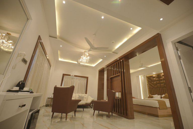 Others 5, Golden Stone Resorts, Aligarh