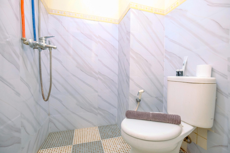 Bedroom 4, Good and Nice 1BR at Bogor Valley Apartment By Travelio, Bogor