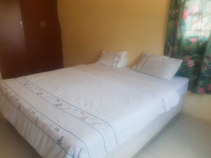 Bedroom 2, fish eagle backpackers, Lusaka