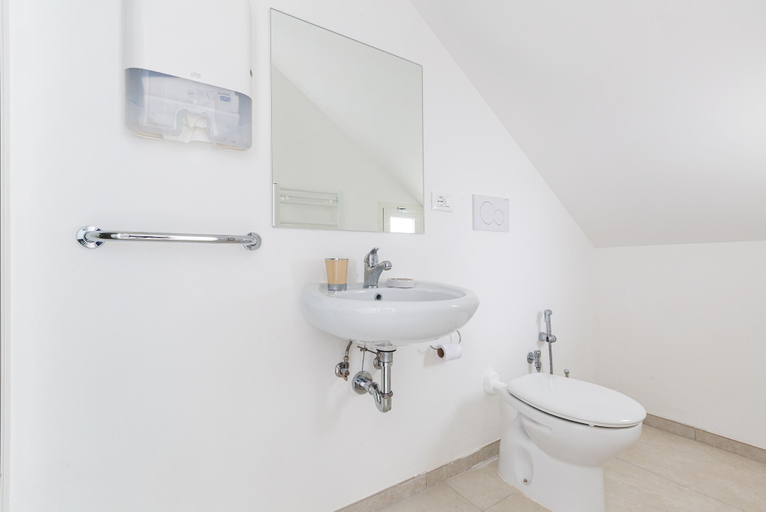 Bathroom 5, 3468 Lecasinedico` - Mia by Barbarhouse, Lecce