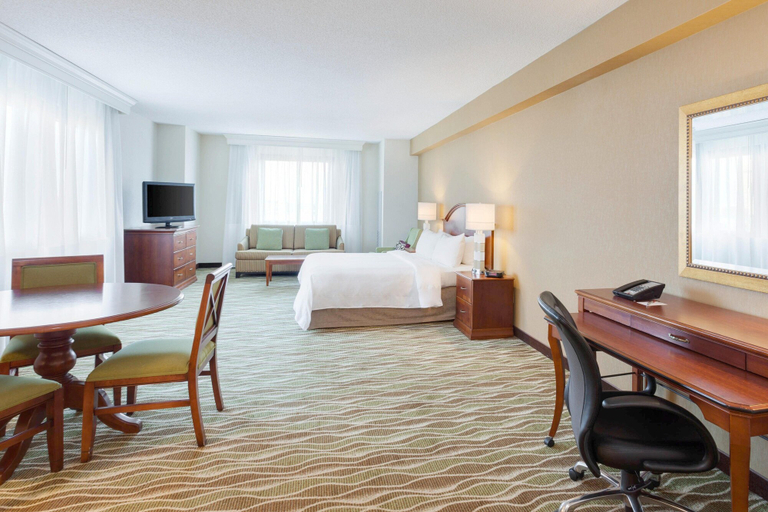 Bedroom 3, Spartanburg Marriott, Spartanburg