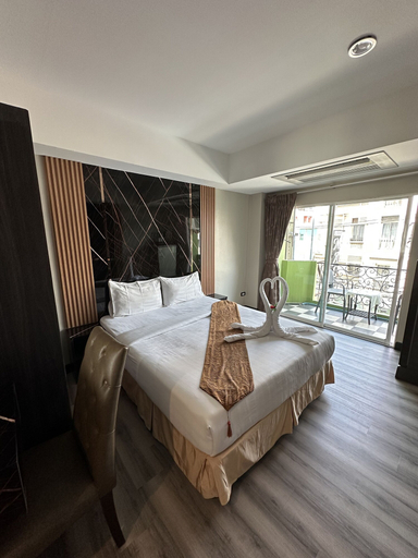 Bedroom 4, Maleez Lodge Hotel and Restaurant, Pattaya