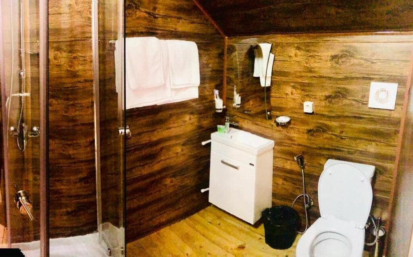 Bathroom 3, COTTAGE CHALET and TOURS