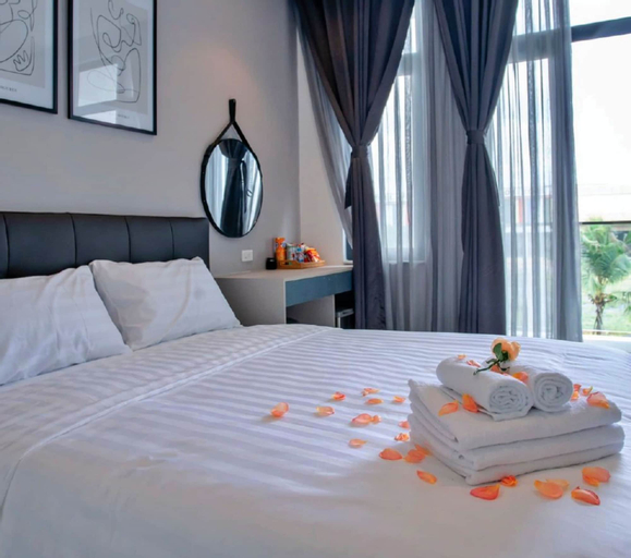 Bedroom 16