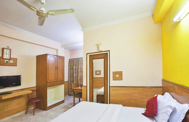 Bedroom 4, Hotel Mantri Residency, Ranchi