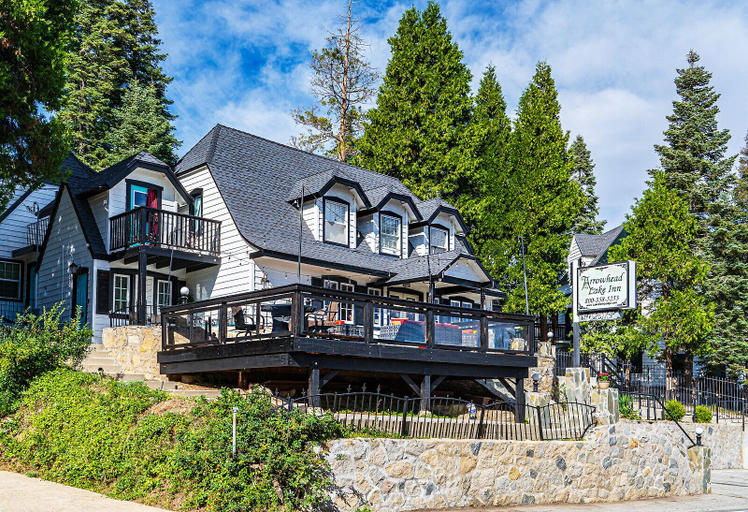 Exterior & Views 1, Arrowhead Lake Inn, San Bernardino