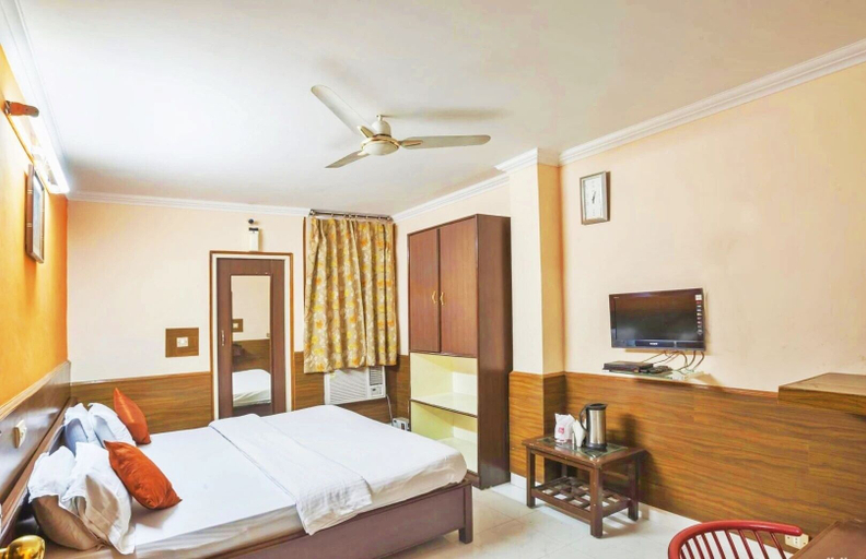 Bedroom 5, Hotel Mantri Residency, Ranchi