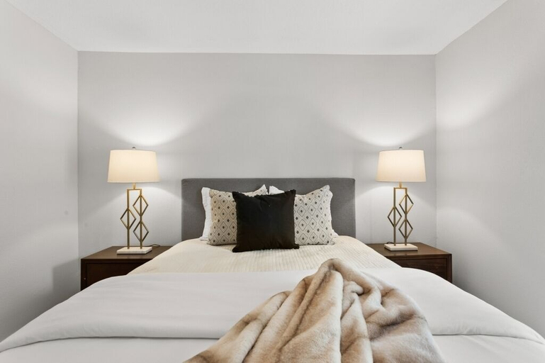Bedroom, University Serenity Suites 14th, Hillsborough