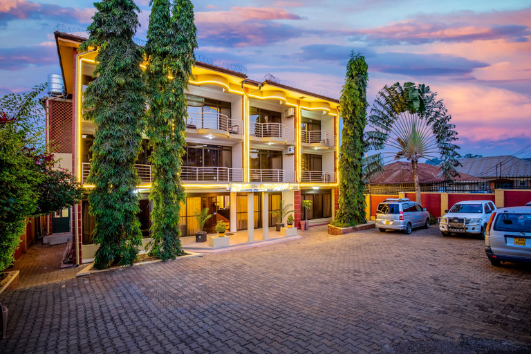 Exterior & Views 2, ENTEBBE TRAVELLER'S HOTEL, Entebbe