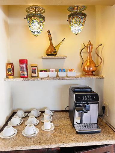 Food & Drinks 5, Casa Blanca Boutique Hotel Pension, Windhoek West