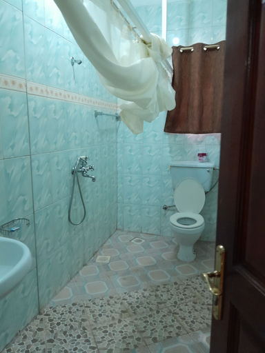 Bathroom 3, Blue Star Apartments, Entebbe