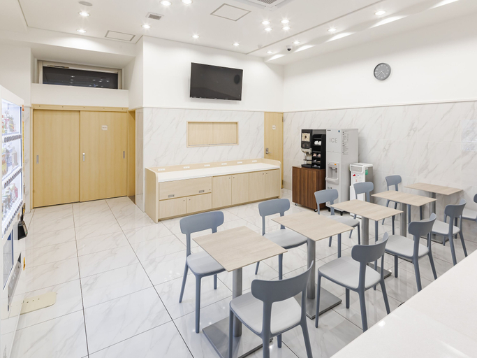 Others 4, Toyoko Inn Kayabacho Eki, Chūō
