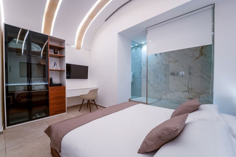 Bedroom 4, The Capital Boutique Hotel