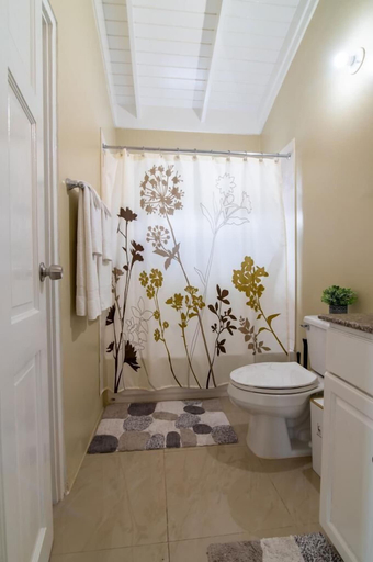 Bathroom 3, Stafford Oasis