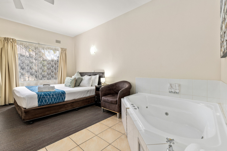 Bedroom 10