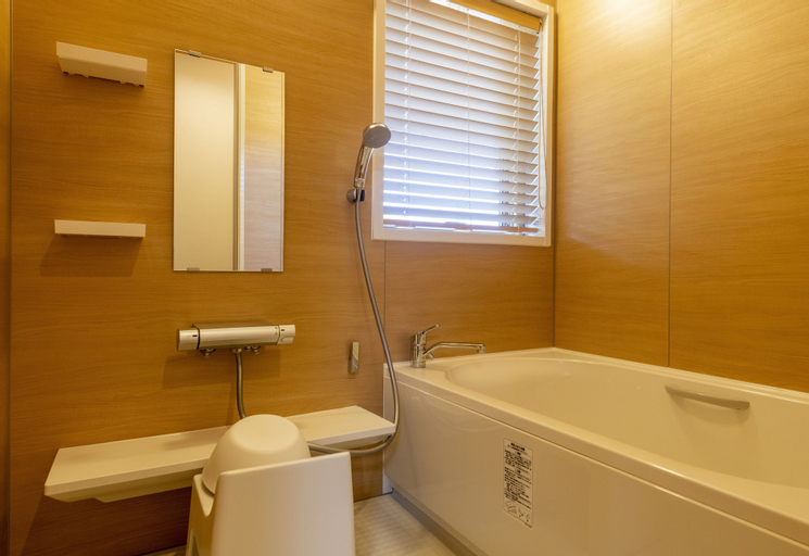 Bathroom 6