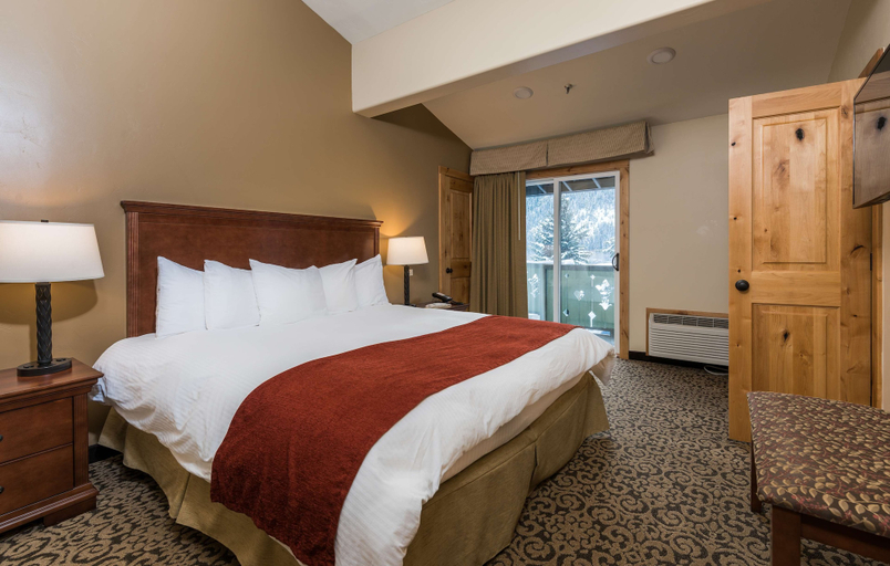 Bedroom 3, Best Western Tyrolean Lodge, Blaine