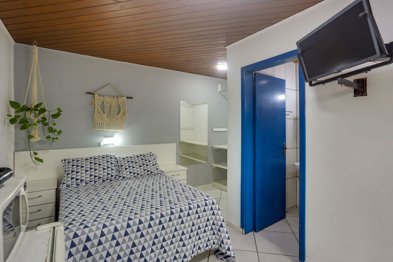 Bedroom 2, Pousada Canário Azul, Bombinhas