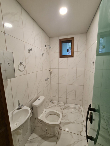 Bathroom, Recanto da Pesca Resort, Abaeté