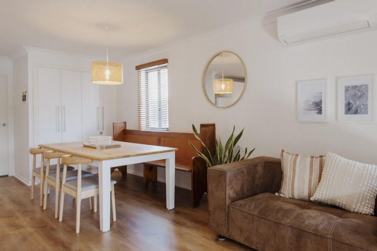 Dining Room 14