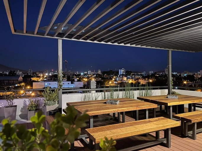 Food & Drinks 5, Be Haus Temporary Apartments, La Capital