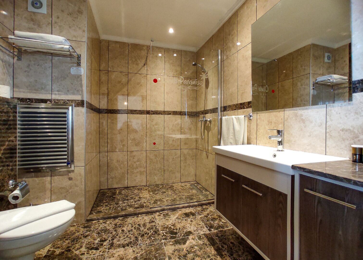 Bathroom 4, 07 Group Hotel, Alanya